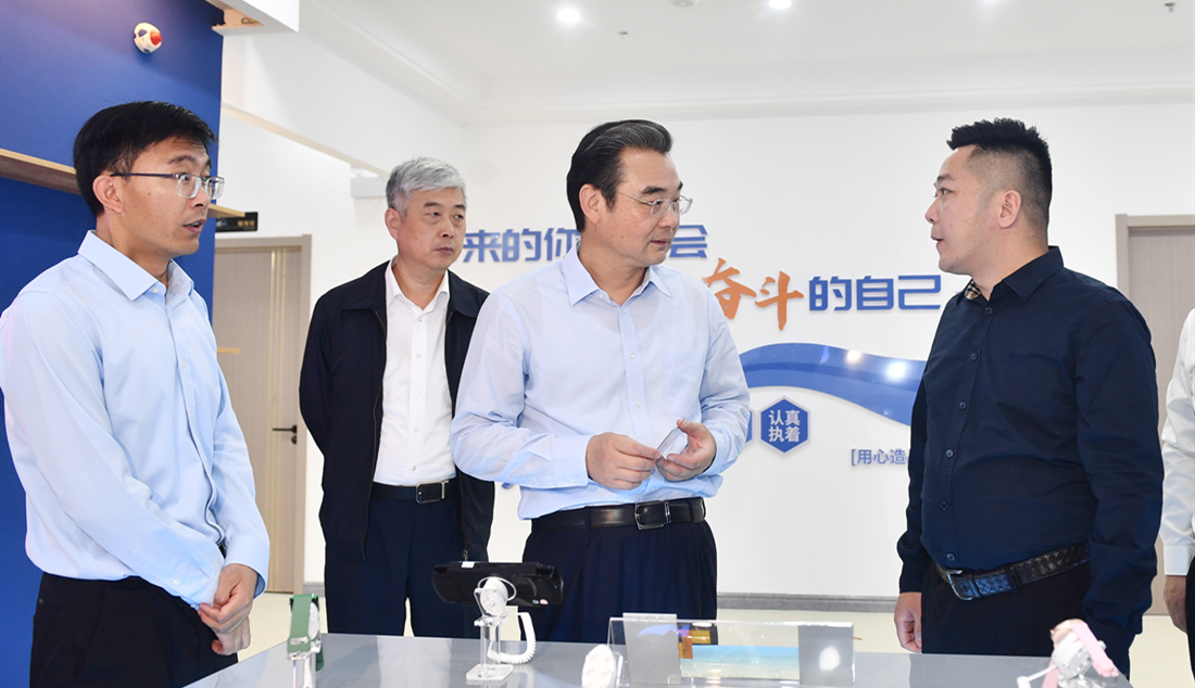 市領導到盱眙縣調研省市重大產業項目建設和經濟...